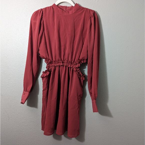 Lulu's Dresses & Skirts - Lulu's mock neck aline dress